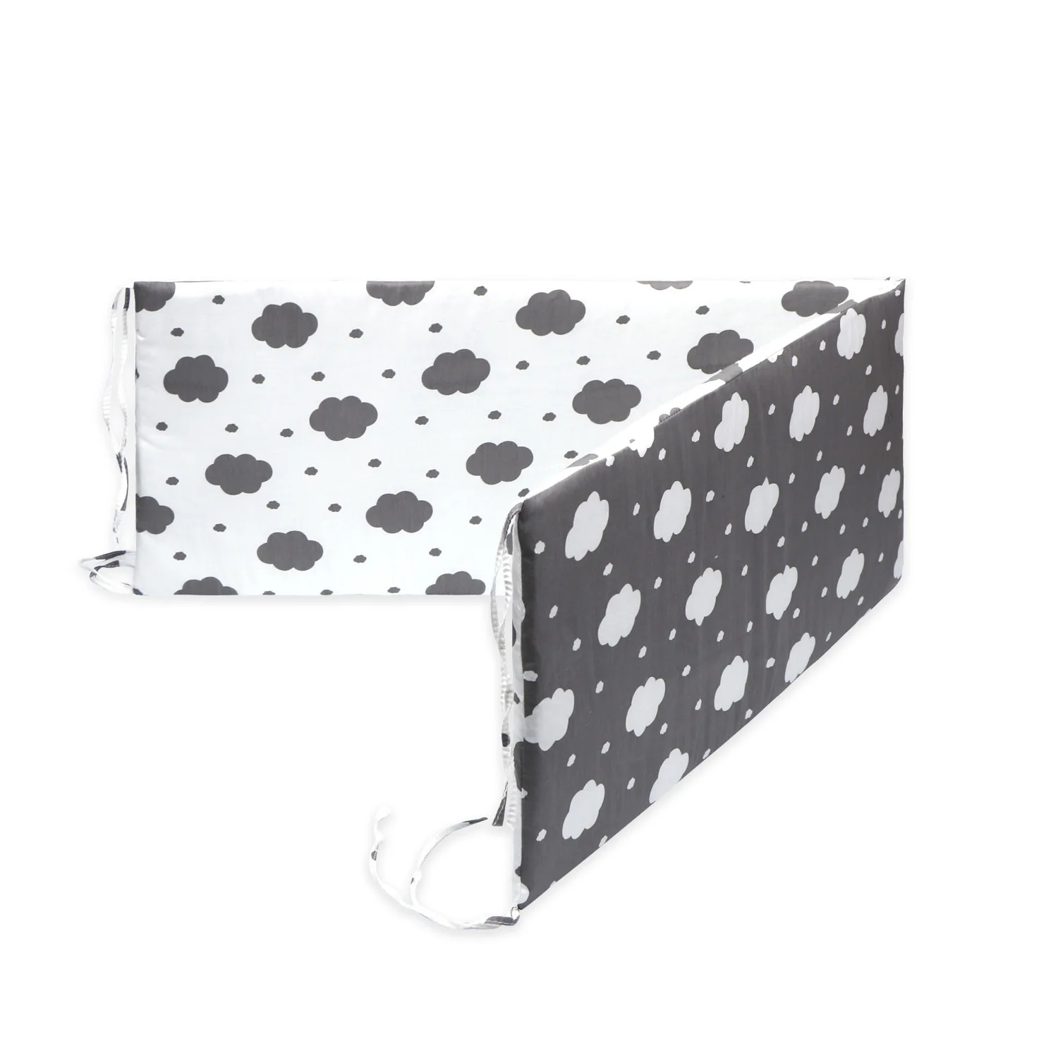 Protection d'aire de jeu pour enfants Parechocs en tissu rembourré Décoration murale avec motifs de nuages Séc