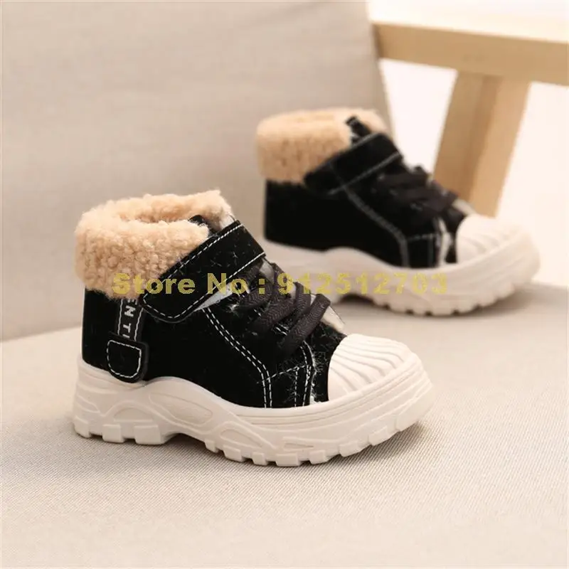 Bottines enfants cuir synthétique fourrure beige noir confortables antidérapantes hiver usage quotidien modern