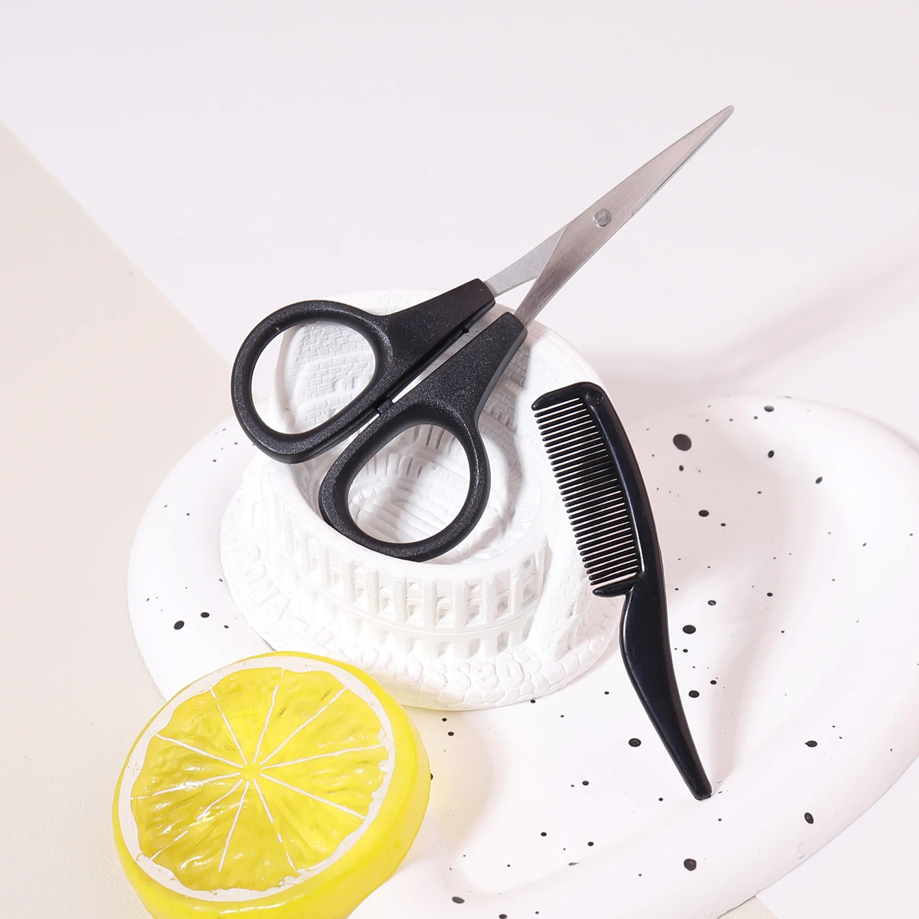 Ciseaux à barbe et moustache avec peigne kit coiffure visage et corps design moderne manches ergonomiques qual
