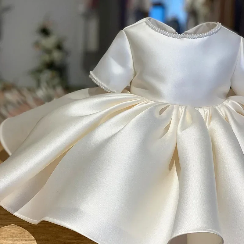 Robe de Premier Anniversaire pour Bébé Fille Eid Fête Satin Perlé Occasion Spéciale Élégance