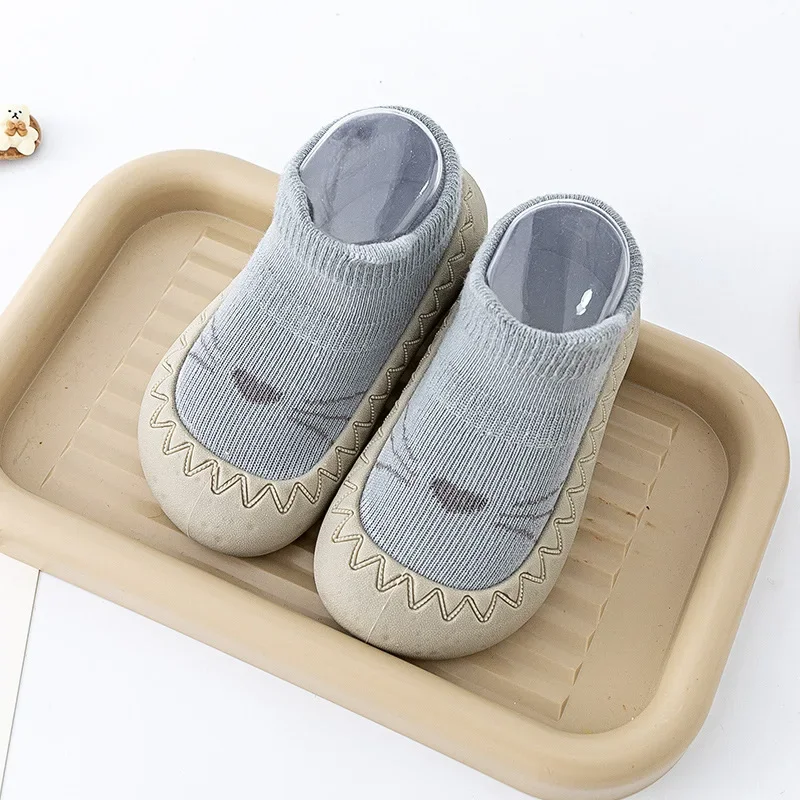 Chaussettes à semelle caoutchouc souple pour bébé garçon et fille