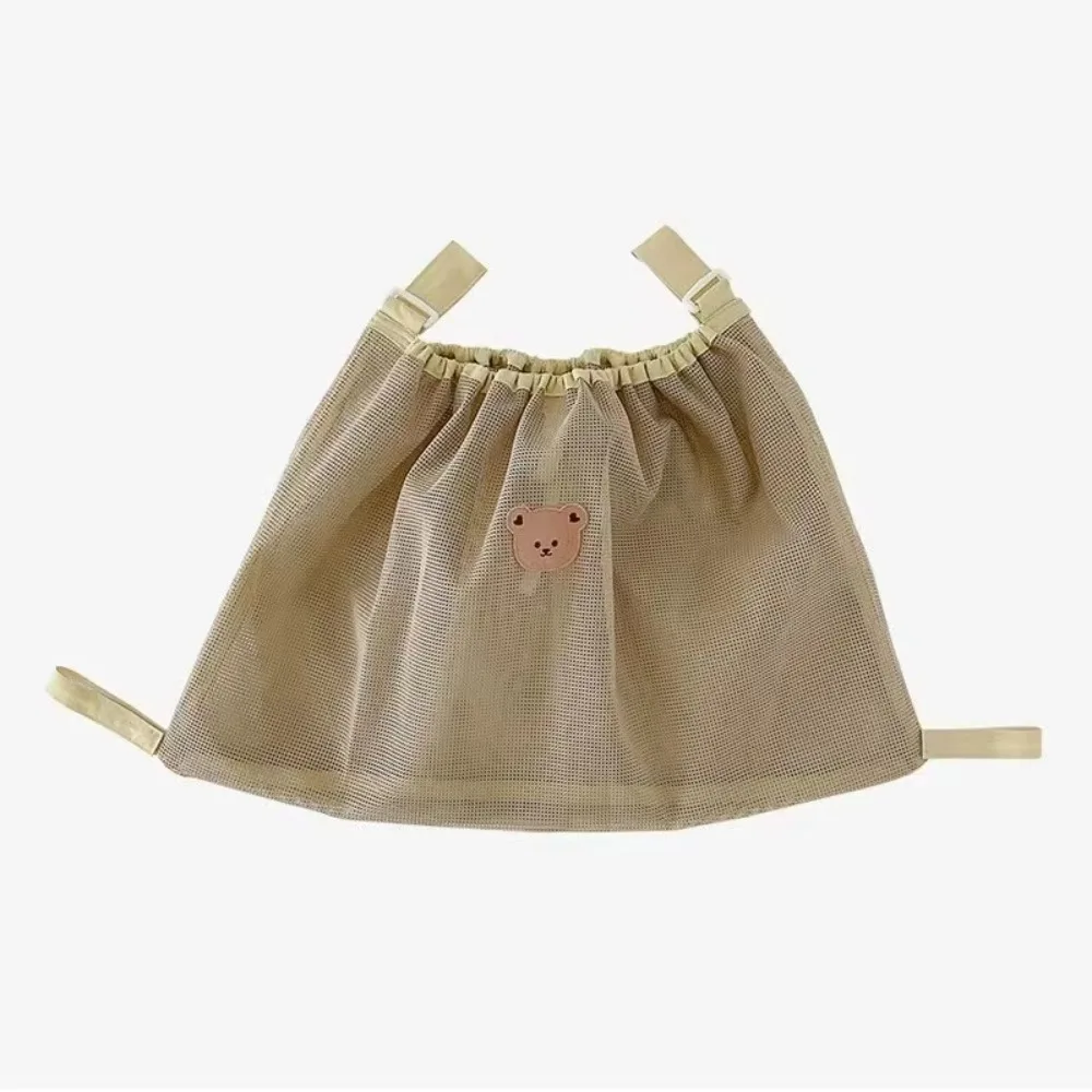 Tablier enfants activités manuelles cuisine tissu léger motifs ours élastique neckline design ludique tablier 