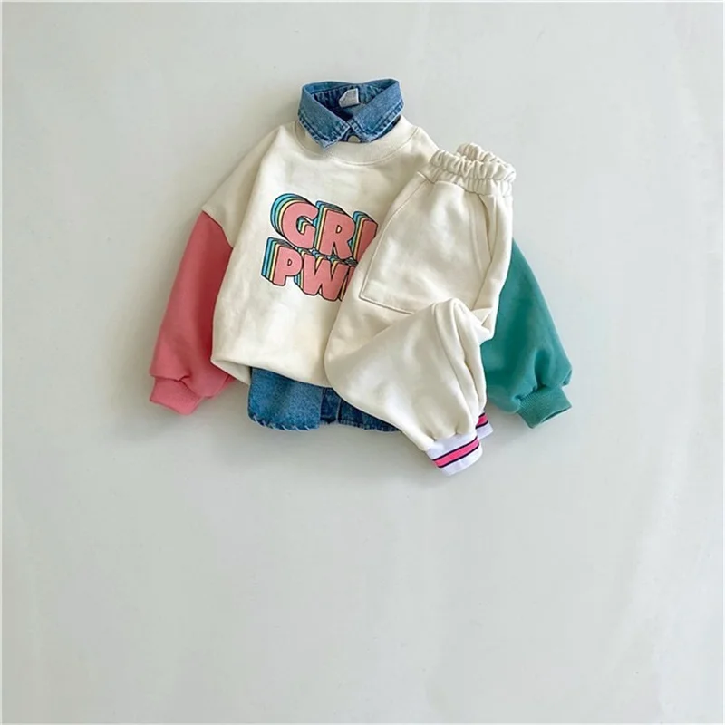 Ensemble hoodie et pantalon assorti pour enfant coton confortable style moderne garçon et fille 46 ans message