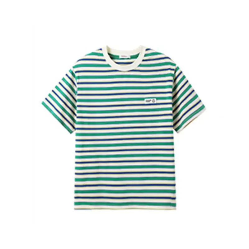 Ensemble Tshirt parentenfant rayé style moderne matériau cotton confort respirant design casual idéal quotidie