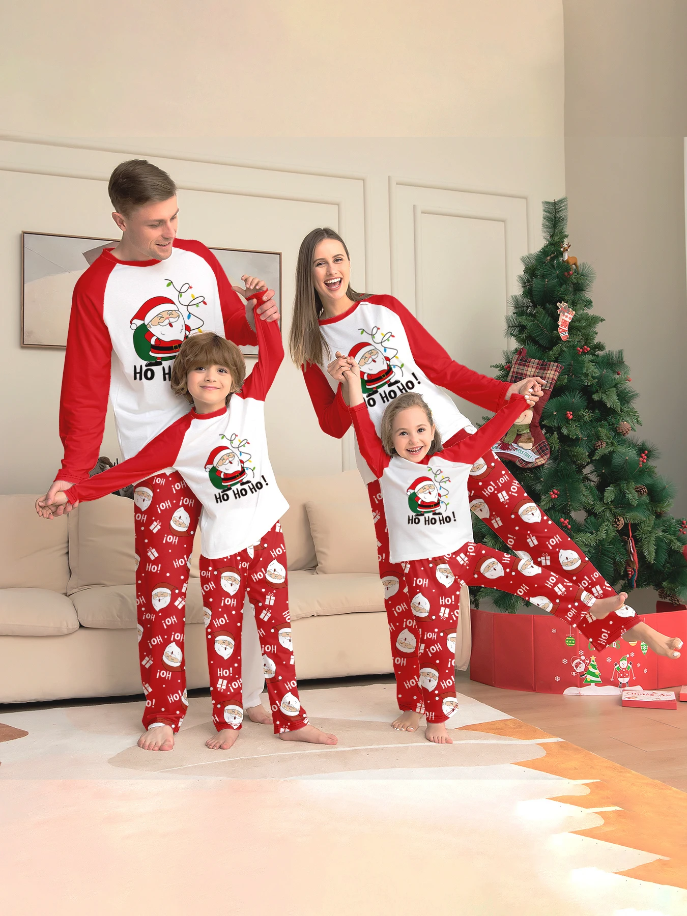 Vêtements de nuit de Noël assortis pour la famille Père Noël bloqué Hauts et bas imprimés Polyester Confort Us