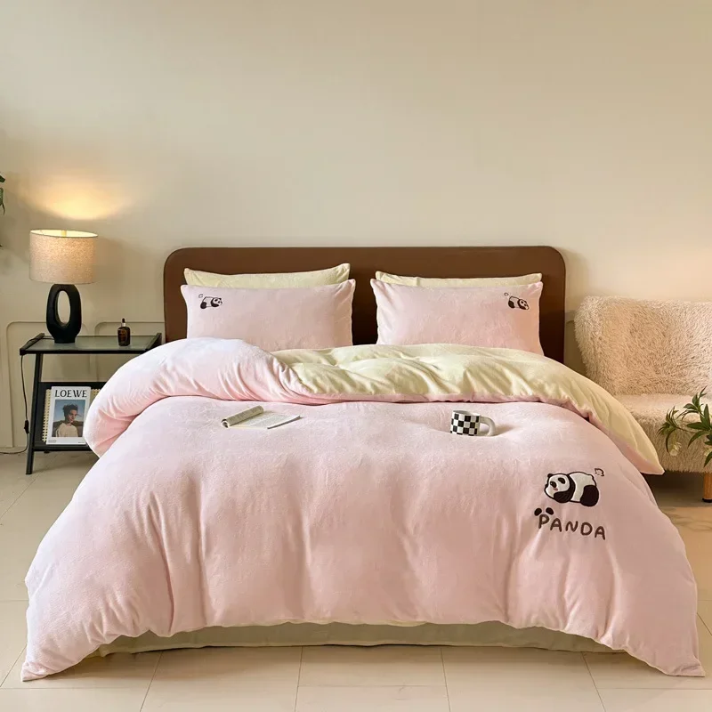 Ensemble de literie bébé molletonné couette et taies d'oreiller design panda doux et chaud 4 pièces 2024