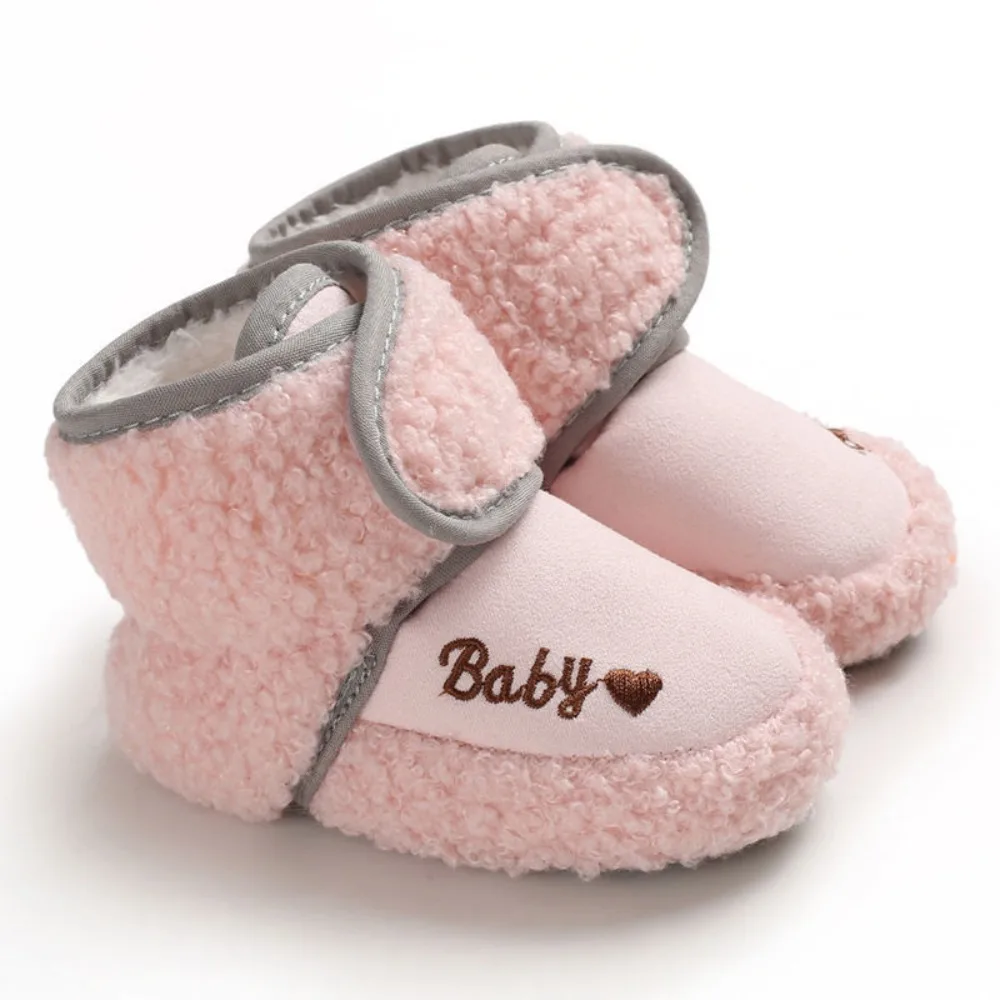 Chaussons bébé chauds antidérapants doux et confortables booties pour