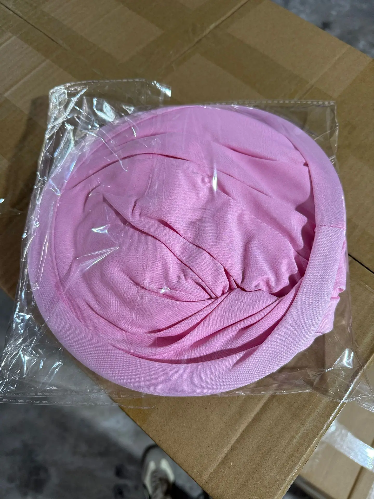 Chapeau bébé doudoune rose pastel accessoire mode confortable bébé