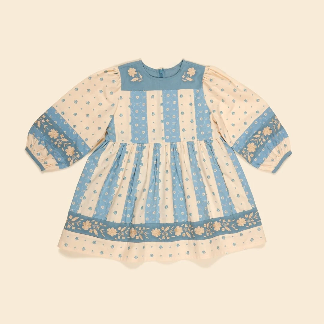 Vêtements pour filles robe de princesse 2025 nouvelle marque d'automne bébé broderie Blouse enfants tricot pul