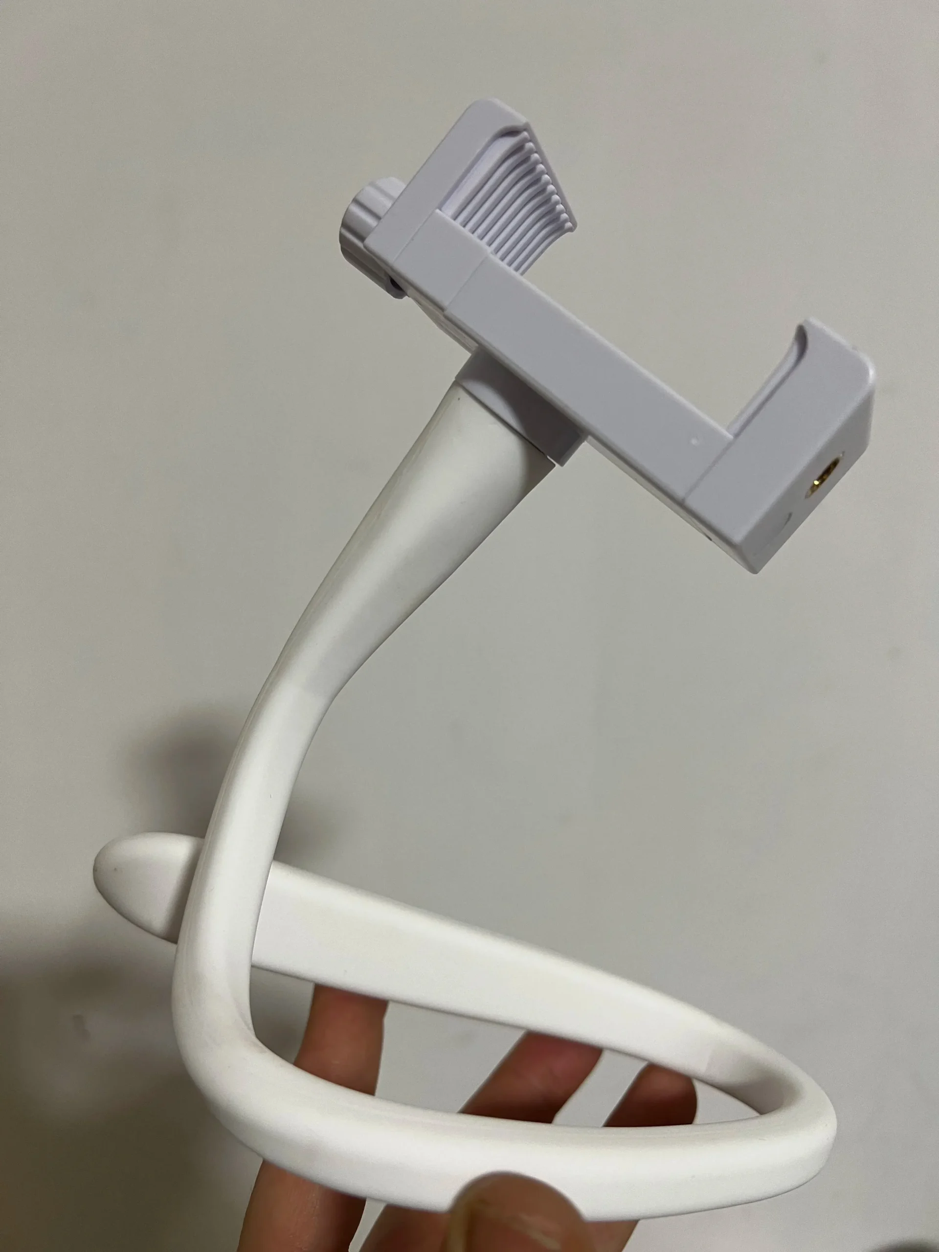 Support universel pour moniteur bébé flexible sans trou tige de berceau