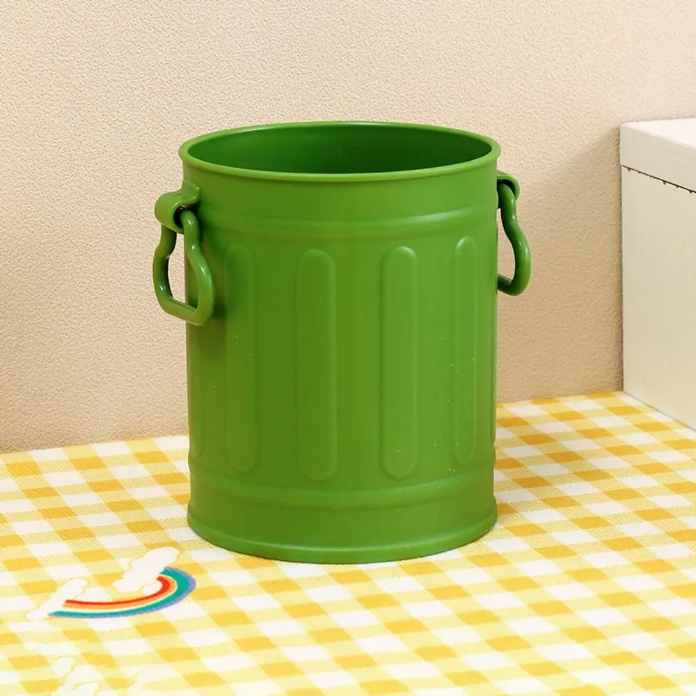 Poubelle compacte en plastique design moderne rangement style