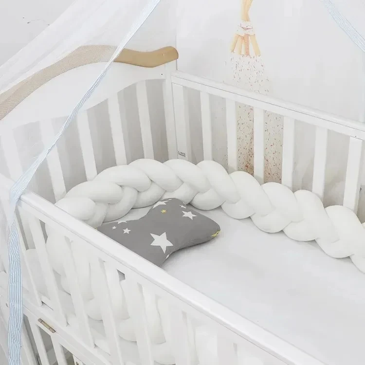 Lit bébé protection bord doux tissu coton étoiles coussin sécurité moderne design minimaliste chambre bébé 1M