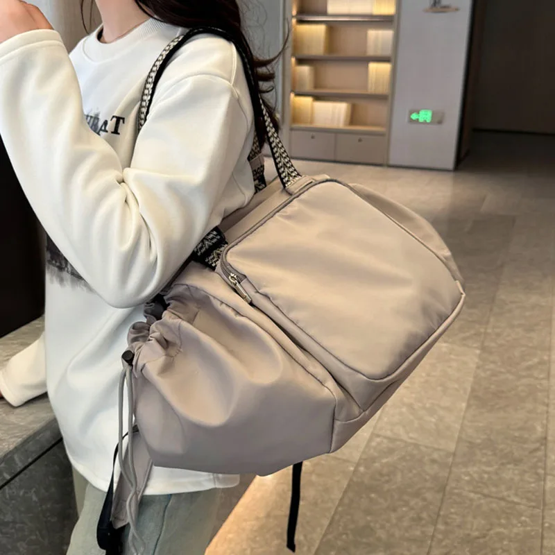 Sac à couches多fonctionnel maman Oxford tissu multipoches portable waterproof Urban simplicité