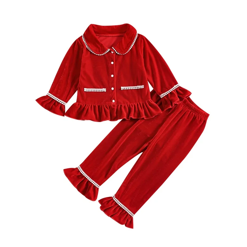 Ensemble pyjama 2 pièces en velours doux style moderne vintage élégant volants boutons détails blancs confort