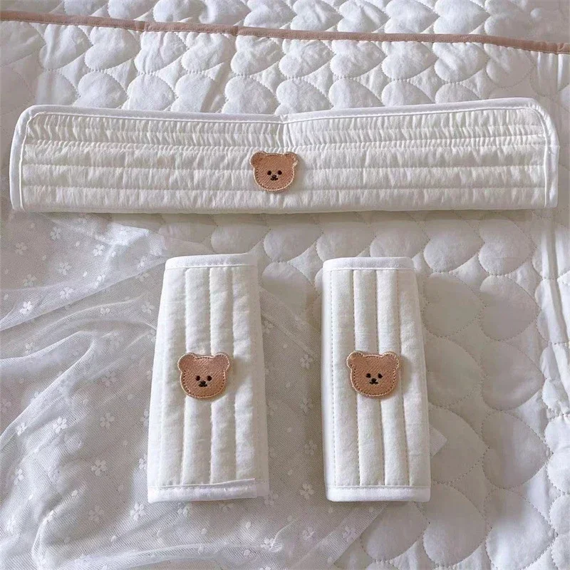 Ensemble protecteurs lit et accoudoirs bébé protègebarrière et 2 protègepoussettes en tissu doux motif ours bl
