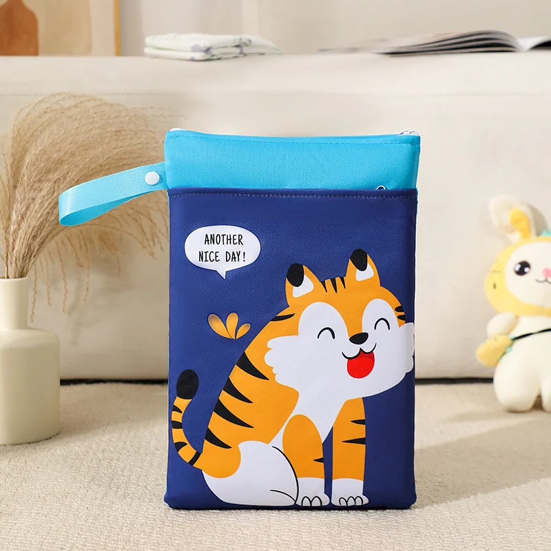 Sac à couches portable multifonctionnel en tissu polyester avec illustration de chat tigré grande capacité éta