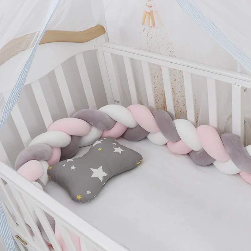 Ensemble de lit pour bébé Sécurité Parechocs anticollision Tressé avec coussin papillon Doux et protecteur pou