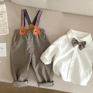 Ensemble 2 pièces chemise et pantalon bébé garçon style gentleman printemps automne matériau coton suspenseurs nœud papillon look élégant confortable idéal événements qualité supérieure