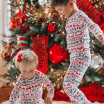 Tenues de famille assorties de Noël ensembles pyjama longs avec impression de renne mère/père/enfant/bébé coton bio confort et style