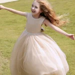 Robe d&rsquo;événement pour filles en tulle avec grand nœud style princesse mariage fête formelle robe longue sans manches