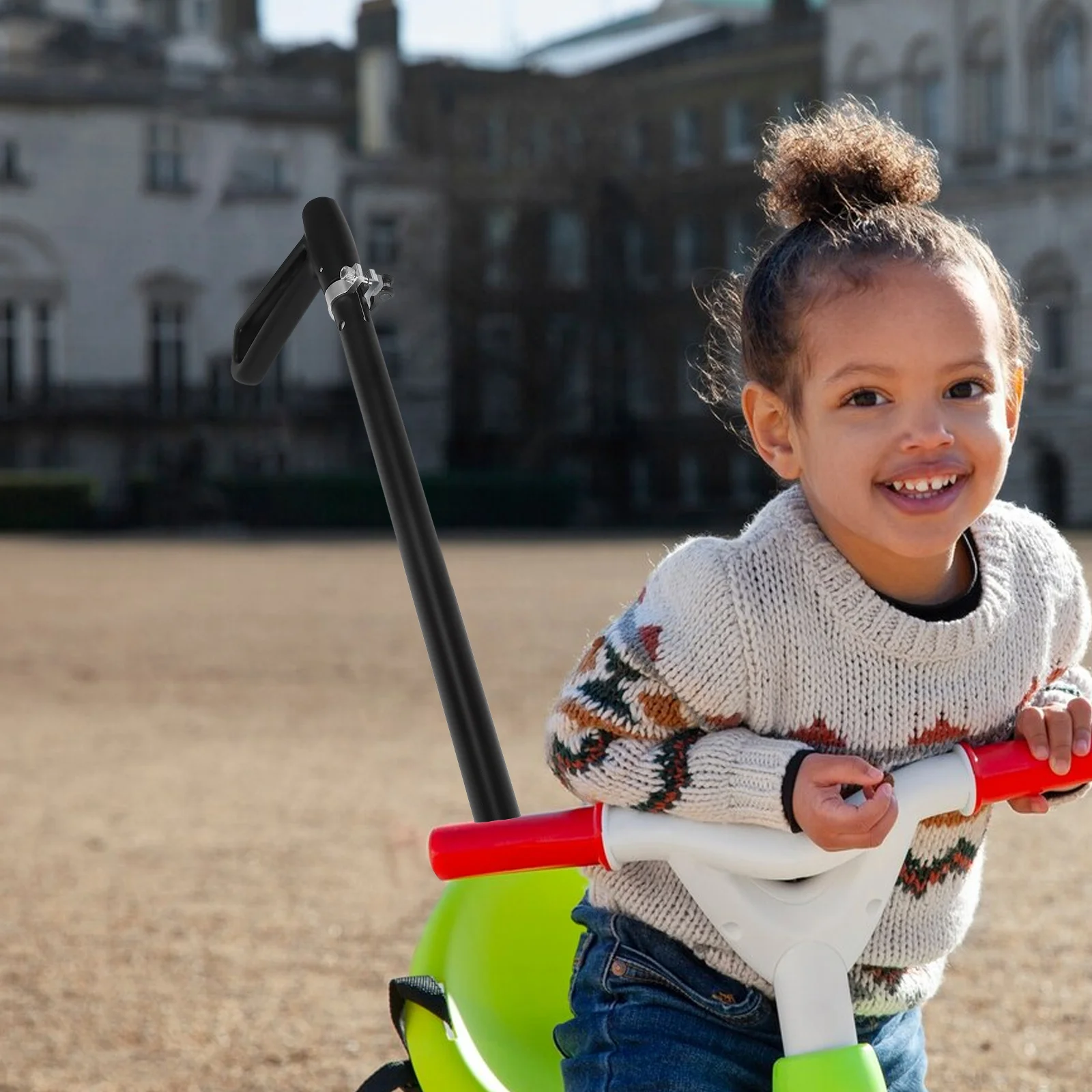 Poignée de scooter pliable pour poussette bébé accessoire de transport matériau stable usage sécurisé design pratique solution multifonctionnelle