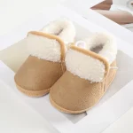 Bottes d&rsquo;hiver pour bébé nouveauné enfant doux chaud semelle souple antidérapante premiers pas confort style moderne beige et blanc