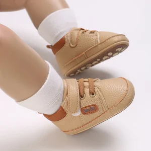 Chaussures bébé fille garçon premiers pas confortables semelle caoutchouc fermeture velcro laces style moderne beige