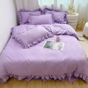 Ensemble de literie européen style romantique housse de couette en microfibre taies d’oreiller à fronces drap de lit en coton doux couleur lilas pastel parure lit élégante et confortable Ensemble de literie européen style romantique housse de couette en microfibre taies d’oreiller à fronces drap de lit en coton doux couleur lilas pastel parure lit élégante et confortable