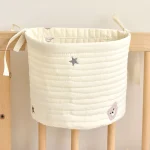 Panier de rangement bébé storage basket chambre enfant motifs ours étoile tissu matelassé design minimaliste usage multiple rangement jouets vêtements