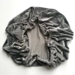 Draphousse en velours pour bassinette bébé protection douce et sécurisée 82x41cm gris foncé élastique intégré lavable adapté aux nounous et poussettes