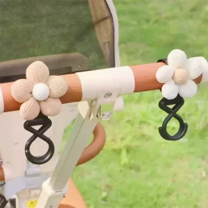 Siège toilette enfant potty training floral design doux et confortable splash guard inclus montage facile matériau BPAfree cadeau idéal apprentissage toilettes bébé