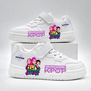 Chaussures enfants KPop HUNTRX baskets antidérapant confortables motifs graphiques blanc multicolore 46 ans Chaussures enfants KPop HUNTRX baskets antidérapant confortables motifs graphiques blanc multicolore 46 ans