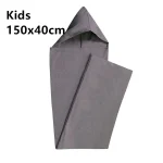 Couverture enfants capuche en tissu doux confortable pour la maison design moderne idéale pour le repos et les loisirs