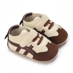 Chaussures bébé enfants unisex velcro cuir suede beige brun antidérapant confortable première marche école quotidien