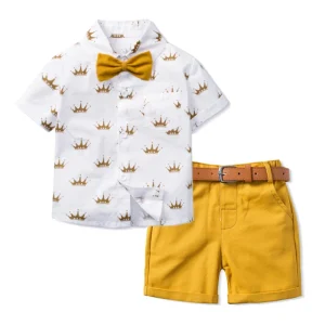 Ensemble de vêtements d&rsquo;été pour garçons Polo à manches courtes imprimé couronne dorée Short jaune Nœud papillon assorti Coton Style élégant Idéal pour les occasions spéciales