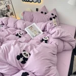 Parure de lit bébé minimaliste ensemble 4 pièces Panda lilas doux et hypoallergénique idéal pour chambre d&rsquo;enfant