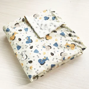 Couverture bébé double couche imprimé dinosaures étoiles et formes géométriques douce peluche coton polyester 102×75 cm Couverture bébé double couche imprimé dinosaures étoiles et formes géométriques douce peluche coton polyester 102×75 cm