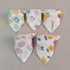 Bandanas pour animaux de compagnie style mode 5 pièces motifs colorés design ludique accessoires pour chiens usage quotidien cadeau original