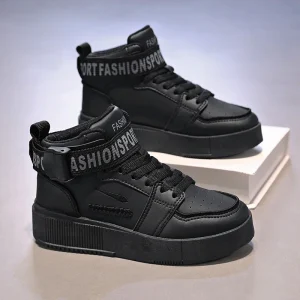 Chaussures de sport montantes pour enfants baskets modernes et confortables design unisexe semelle épaisse antidérapante aération lacets et sangle velcro idéales pour les activités quotidiennes et sportives légères Chaussures de sport montantes pour enfants baskets modernes et confortables design unisexe semelle épaisse antidérapante aération lacets et sangle velcro idéales pour les activités quotidiennes et sportives légères