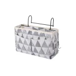 Organisateur suspendu pour soins bébé rangement berceau sac à couches accessoires lit bébé design moderne motif triangle gris