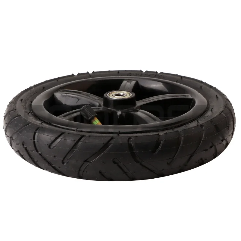 Roue pneumatique bébé poussette 200×45 scooter trottinette diamètre 200mm largeur 45mm noire caoutchouc qualité sécurité pratique compacte urbain