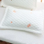 Oreiller douillet pour bébé décoration chambre bébé oreiller allaitement literie nouvelle naissance accessoire bébé confortable style mignon et sécuritaire