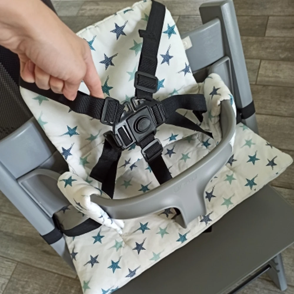 Harnais universel bébé 5 points sécurité poussette chaise haute ceinture adjustable durabilité nylon clips plastique noir