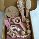 Ensemble cadeau bébé 8 pièces personnalisé jouets soin éveil naissance garçon fille nom gravé coffret bébé nouveauné soft kit