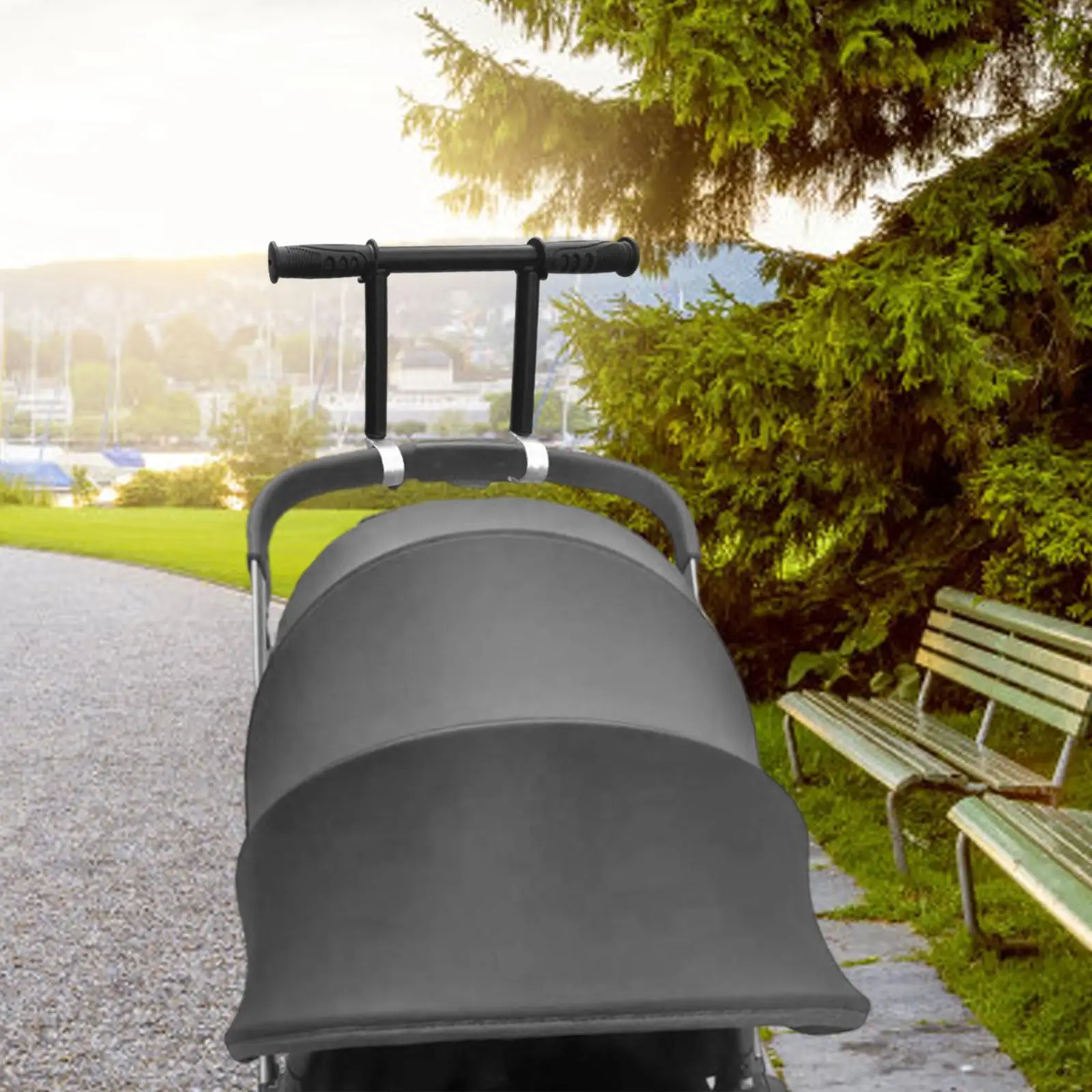 Extension poignée poussette barre guidon universelle confort promenade durabilité style moderne antidérapant ajustable pratique bébé enfant sécurité design élégant matériaux premium protection intempéries rangement intégré