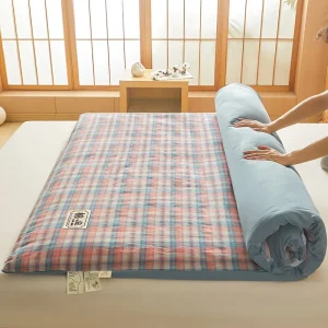 Surmatelas bébé futon japonais en coton bio lit simple 90×200 ou 180×200 matelas doux hypoallergénique facile à entretenir style moderne minimaliste Surmatelas bébé futon japonais en coton bio lit simple 90×200 ou 180×200 matelas doux hypoallergénique facile à entretenir style moderne minimaliste