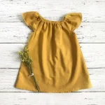 Robe d&rsquo;été bébé fille 13 ans coton doux jaune moutarde encolure froncée manches évasées style A légèreté confortable été 2023