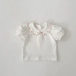 Tshirt bébé Ha Yi col festonné motifs rouges style vintage été 2025 13 ans coton doux vêtement bébé confortable look mignon usage quotidien