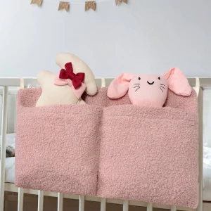Organisateur de lit en velours pour bébé rangement jouets peluches poches attachables doux pelucheux chambre d&rsquo;enfant design moderne rose pastel
