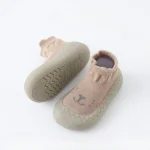 Chaussons bébé premier marcheur antiglissant dessin animé lion tissu doux enfant 13 ans confortable et sécurisant